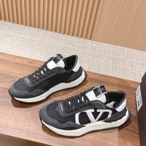 Valentino Sneakers