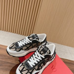 Valentino Sneakers