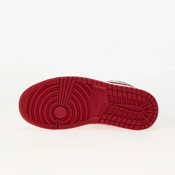 Nike Air Jordan - Image 2