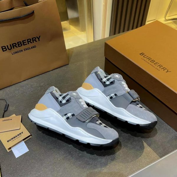 Burberry - Image 2