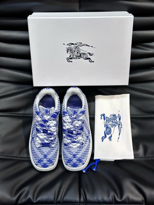 Burberry - Image 2