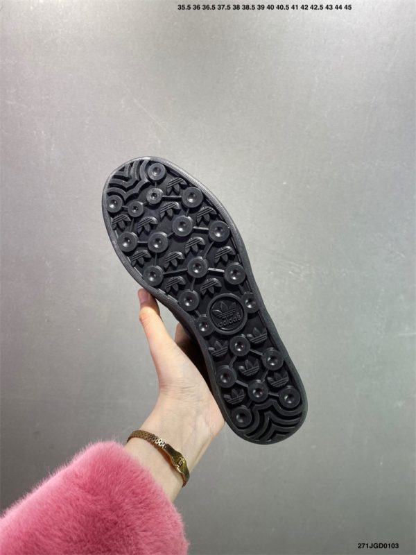 Adidas - Image 3