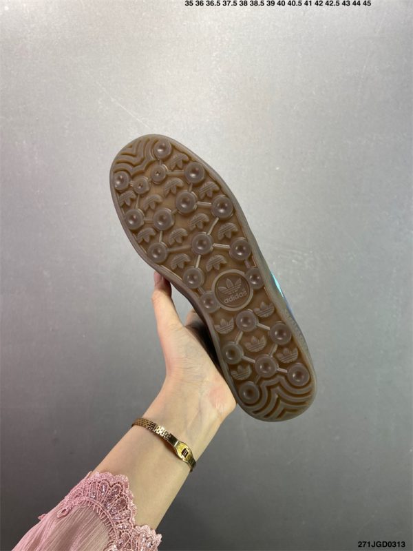 Adidas - Image 2