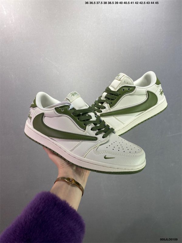 Nike Air Jordan - Image 2
