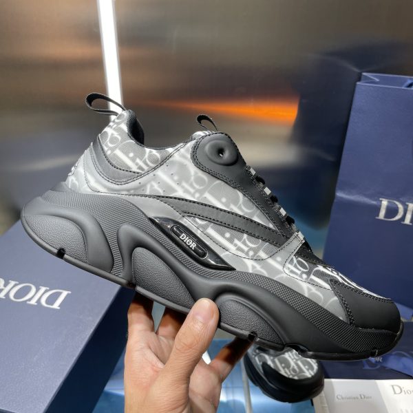 Dior - Image 2