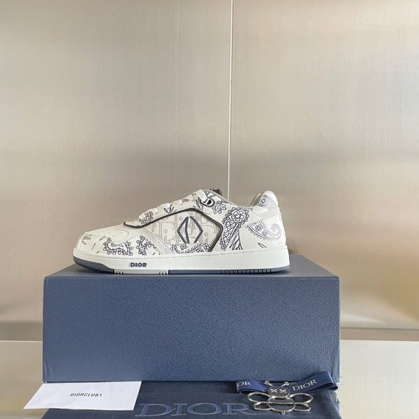 Dior - Image 2